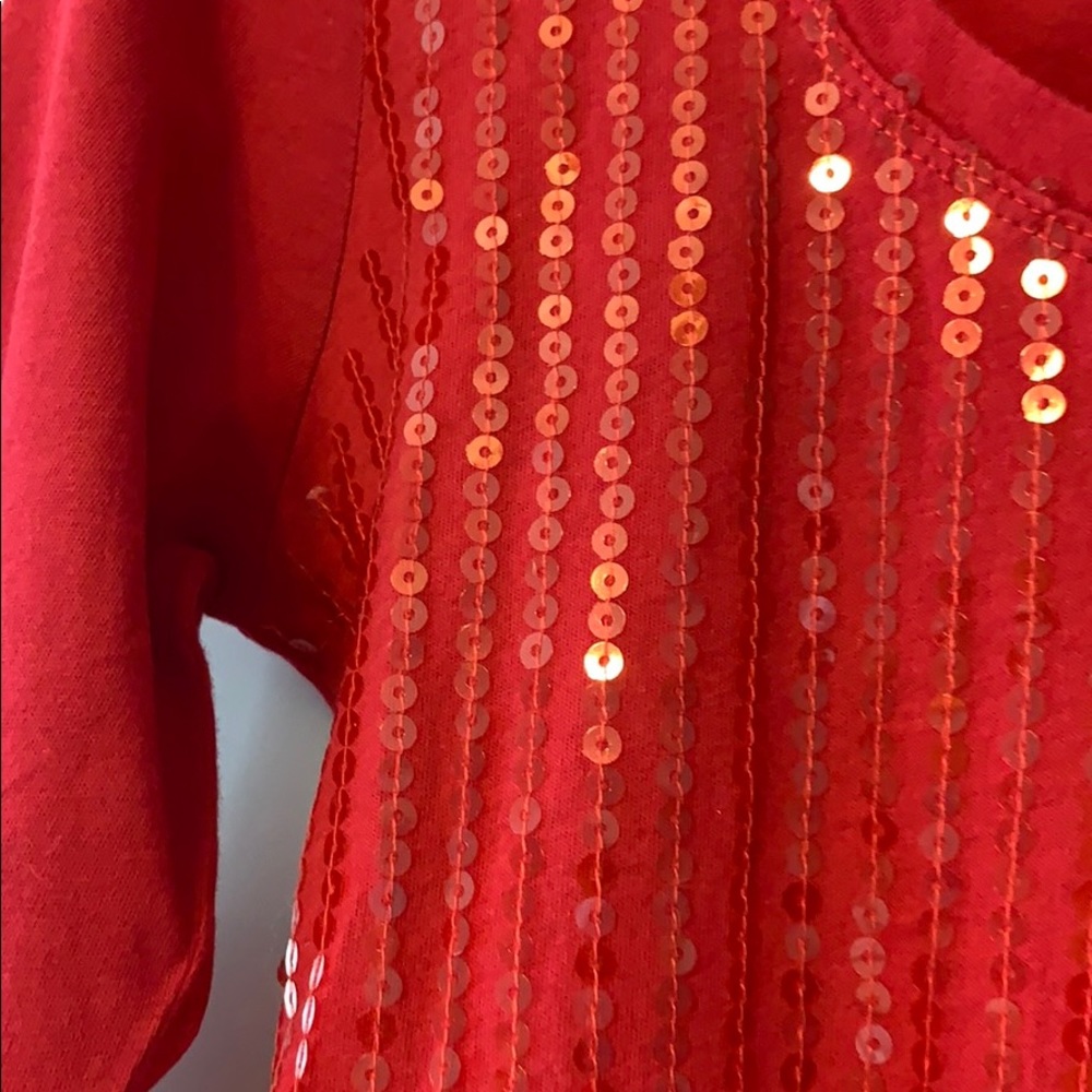 Red Top - Picture 5 of 7